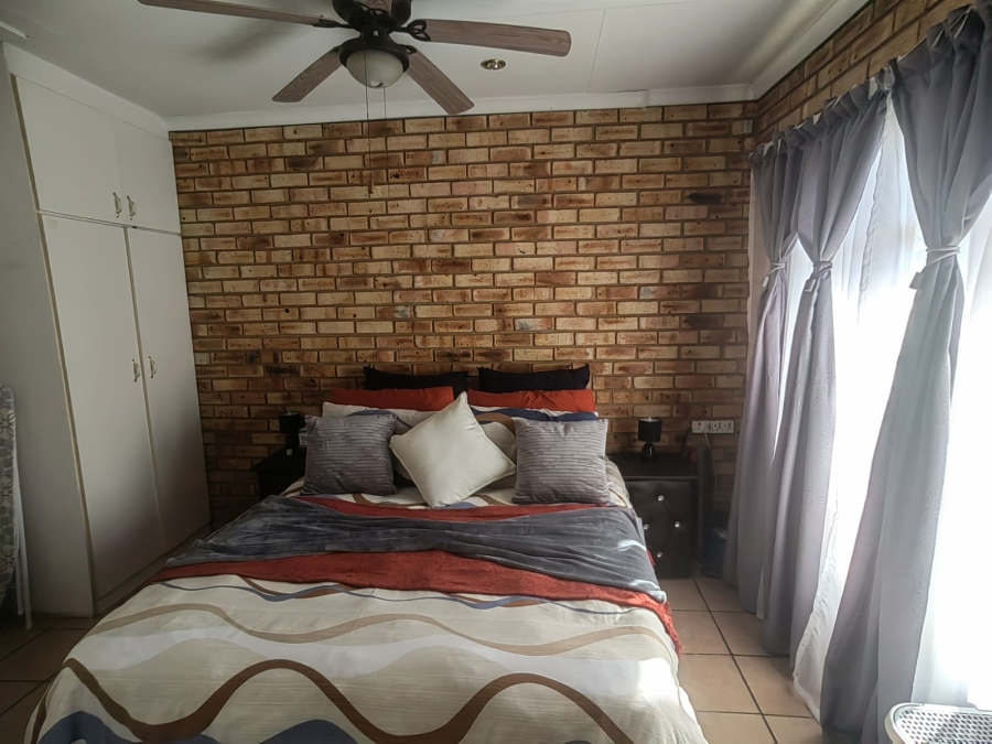 1 Bedroom Property for Sale in Parys Free State